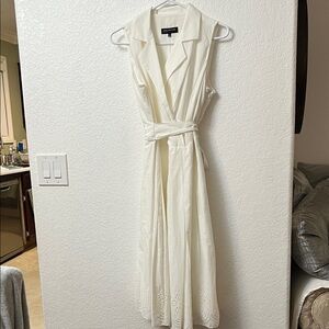 Jones New York Cream Sleeveless Midi Dress